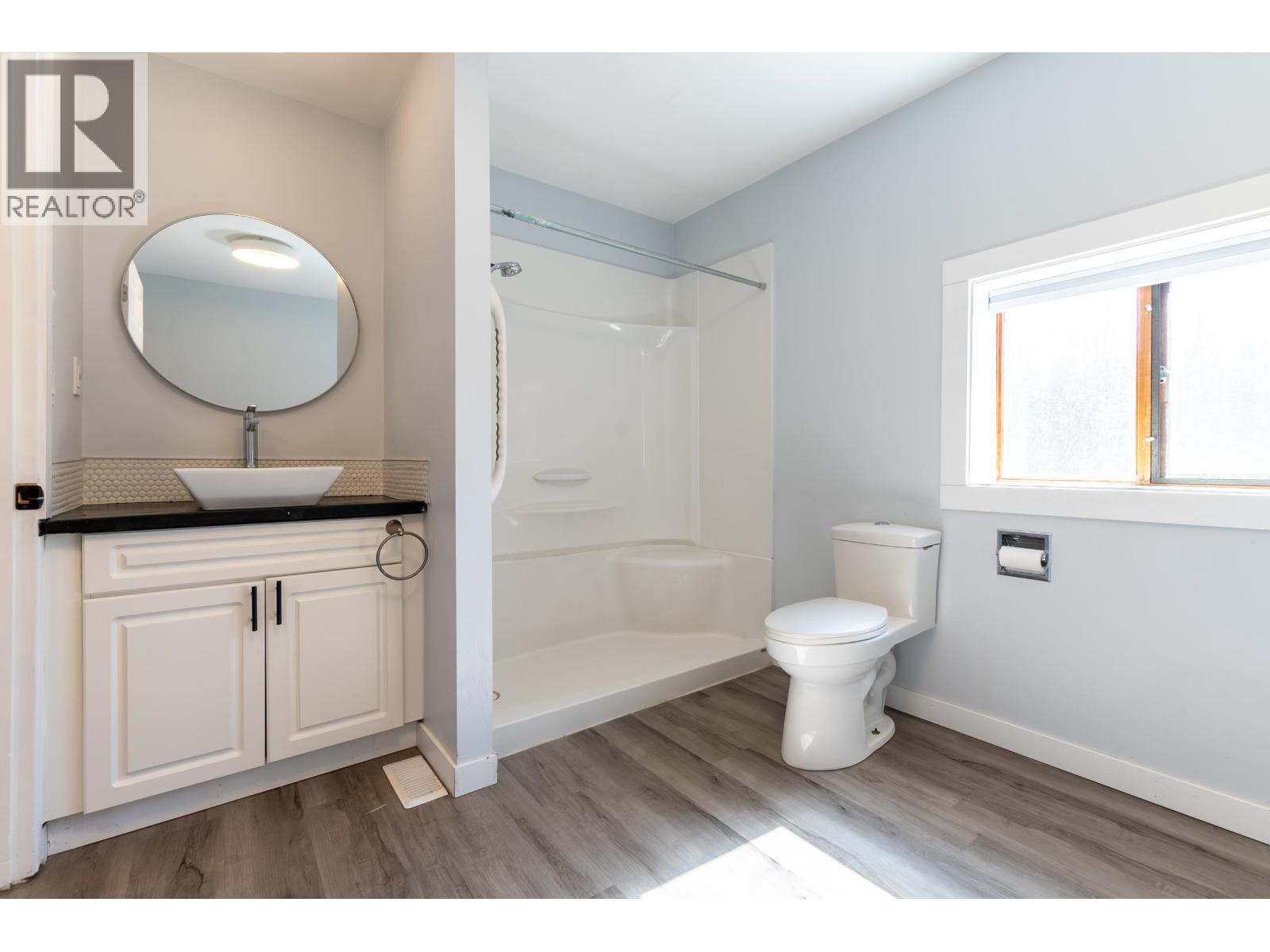 5565 BENDIXON ROAD - 15