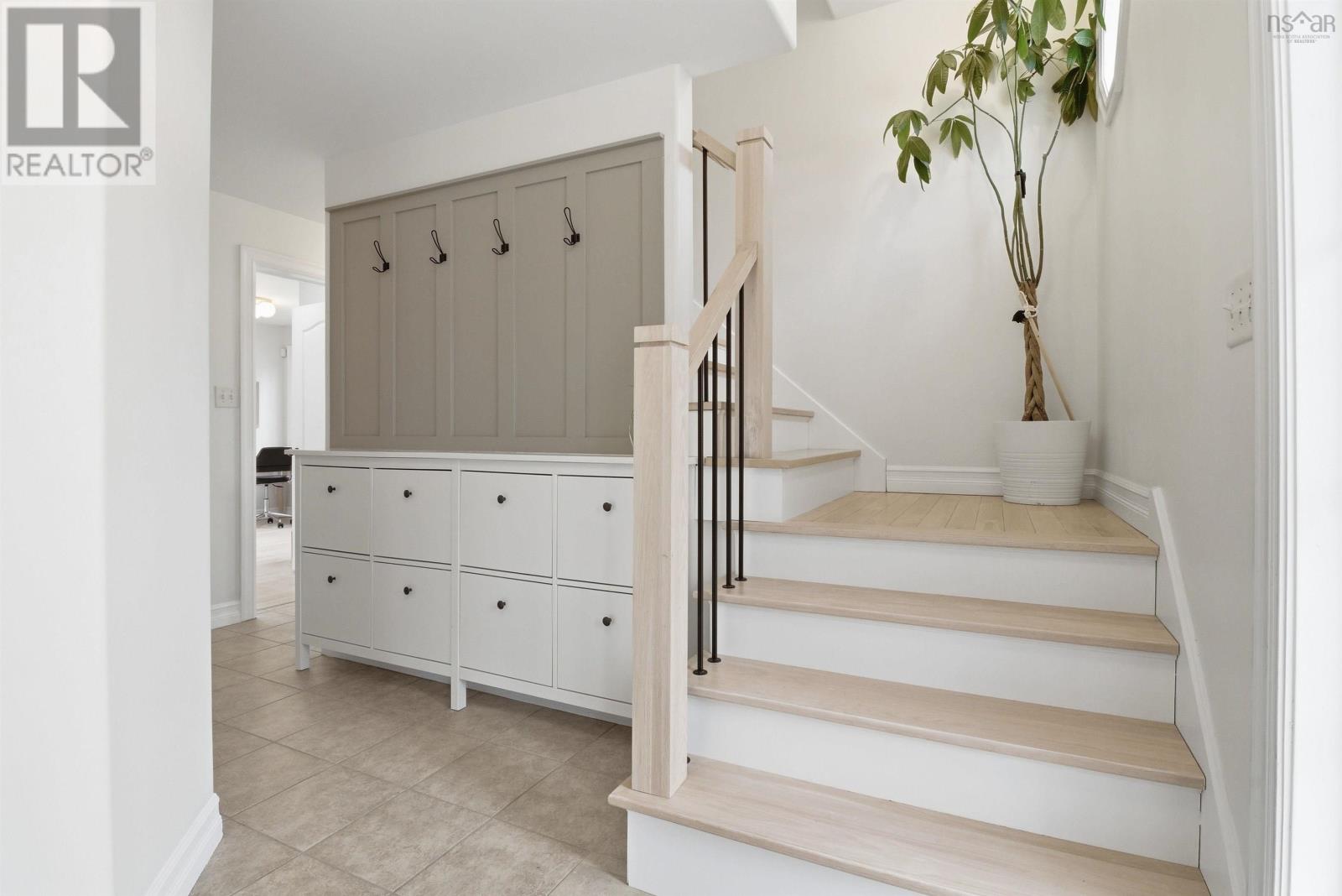 Property 21 of 39 of 4 Stone Gate Court