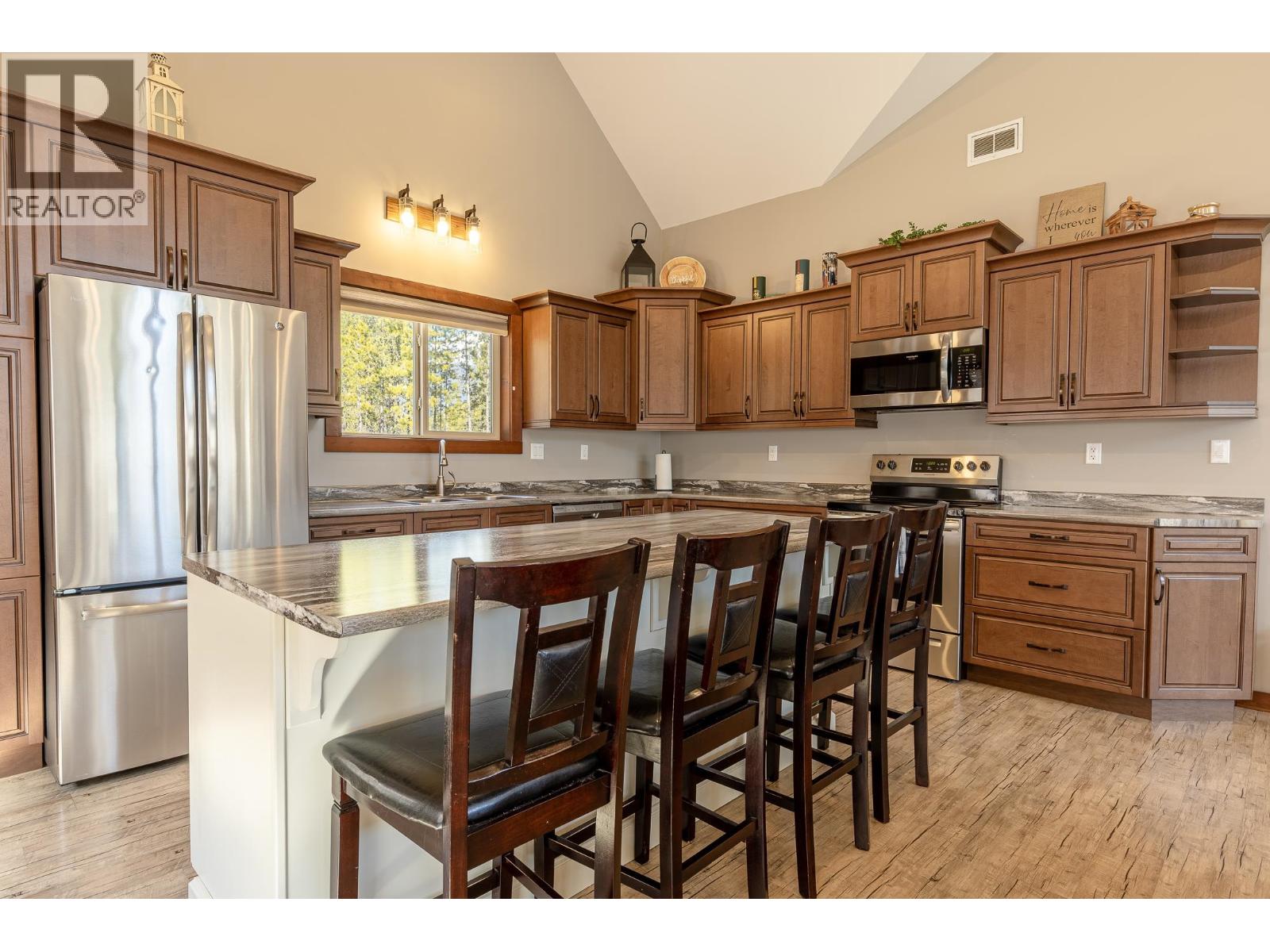 1250 FOWLER PLACE - 9