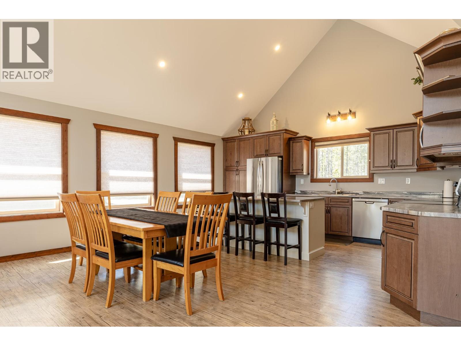 1250 FOWLER PLACE - 6