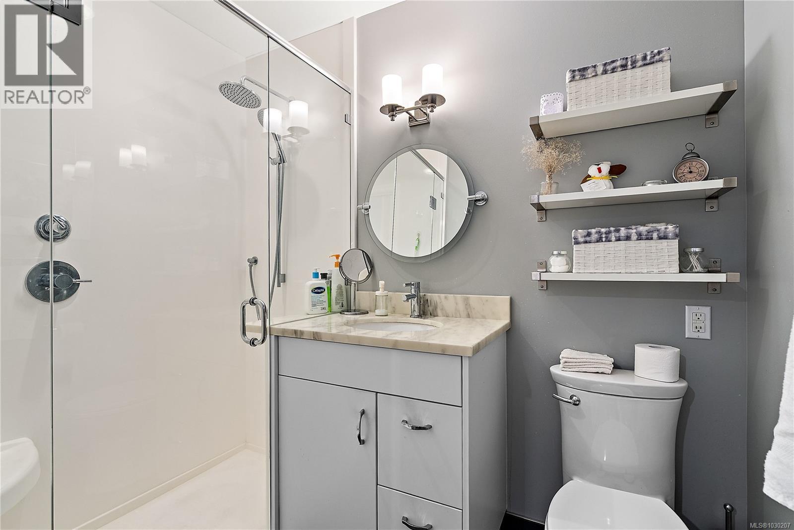 2635 Asquith St, Victoria