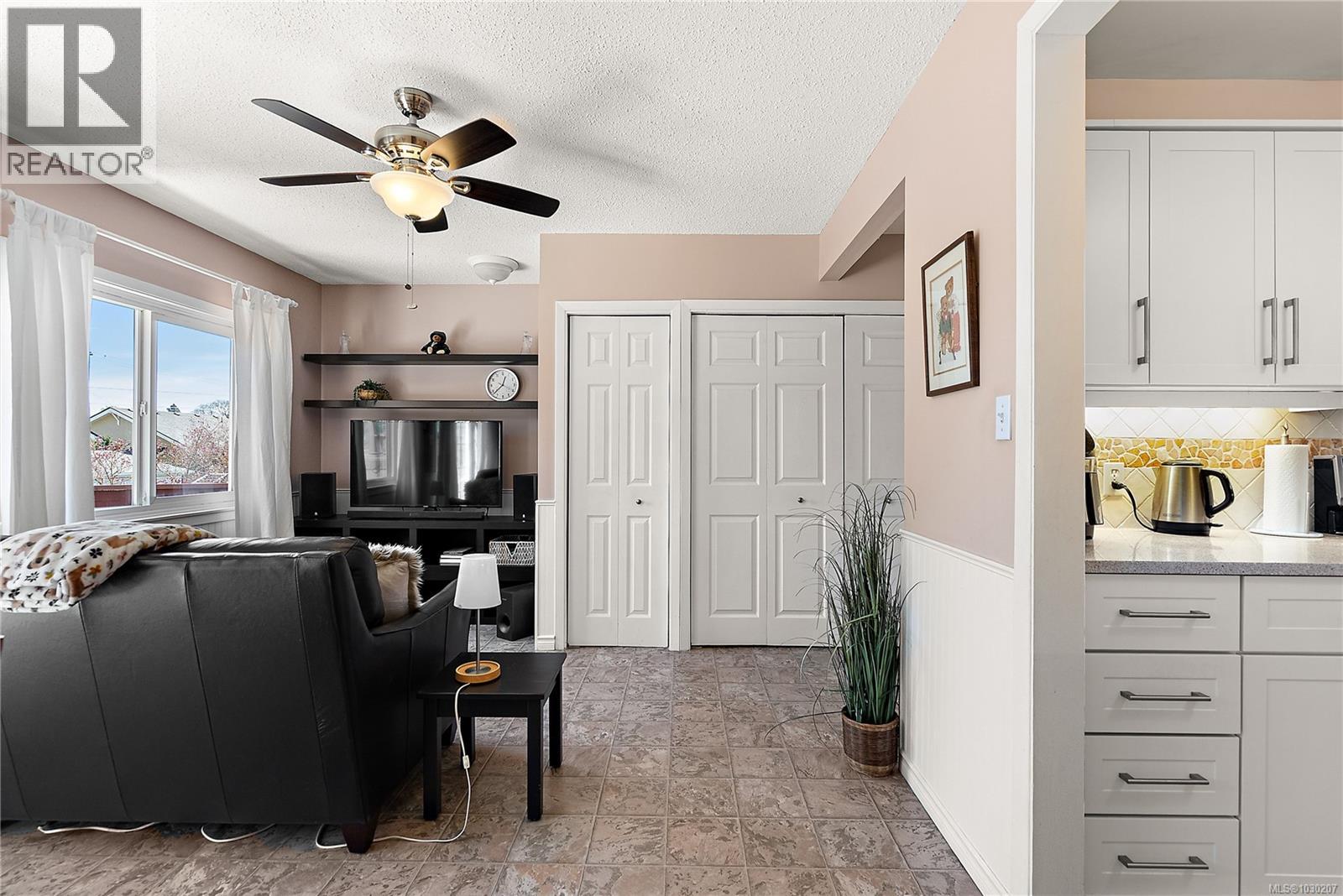 2635 Asquith St, Victoria