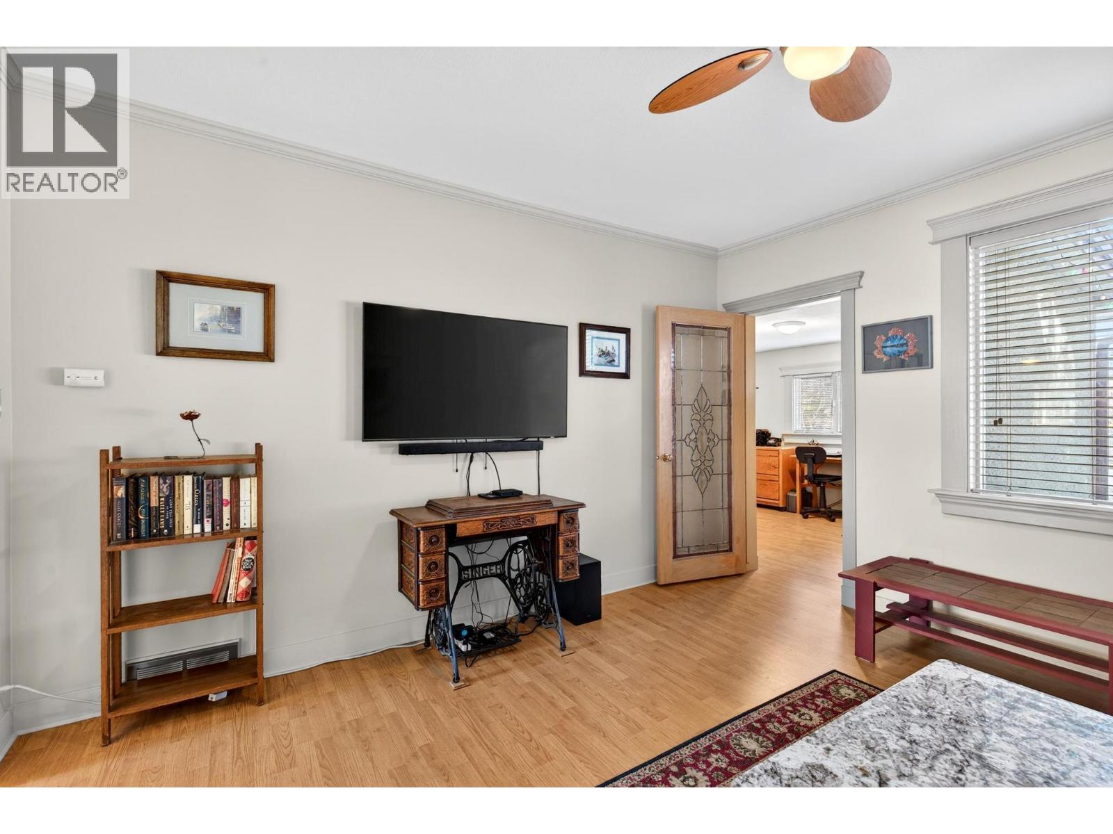  797 Dehart Avenue, Kelowna