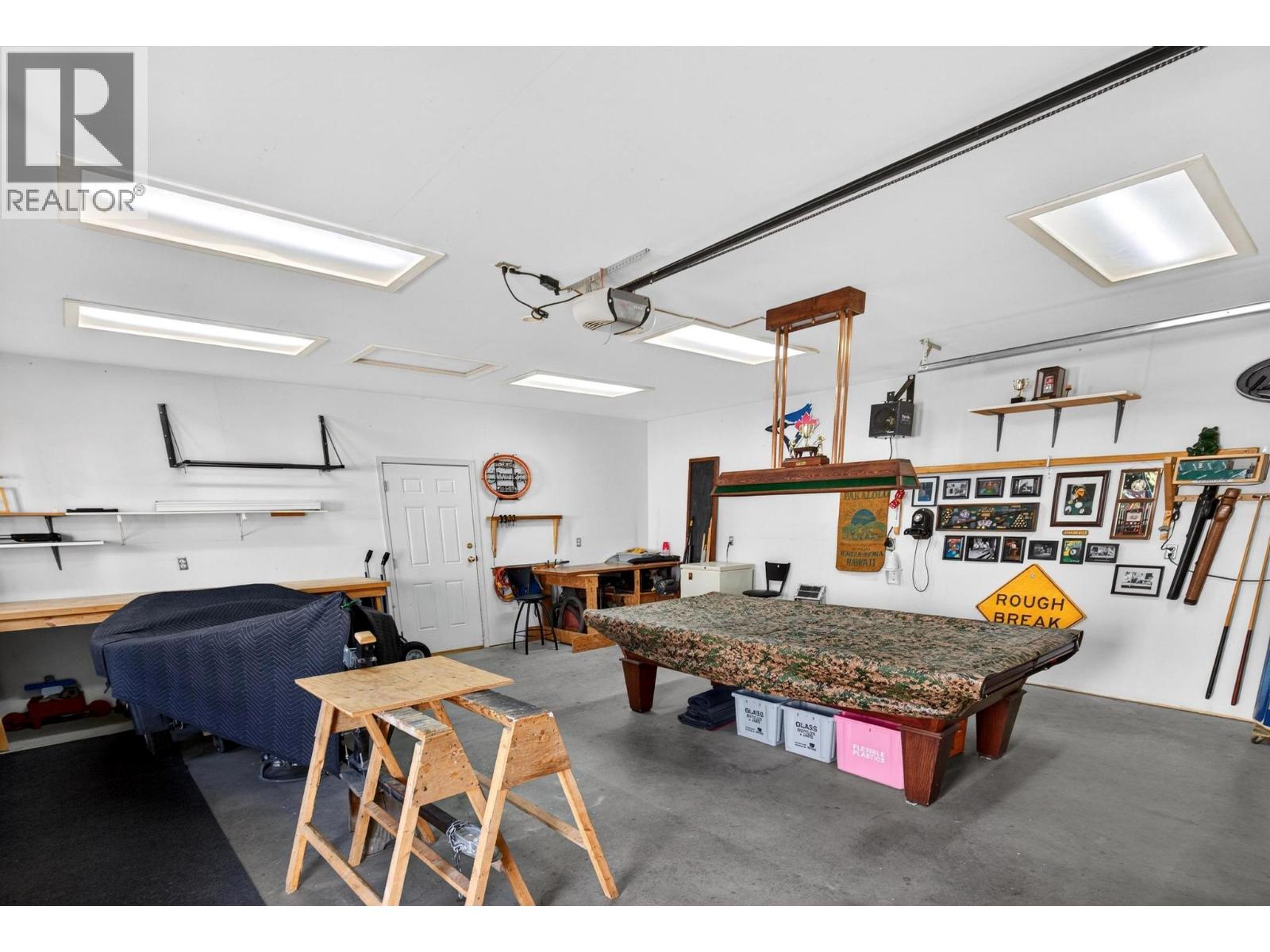  797 Dehart Avenue, Kelowna