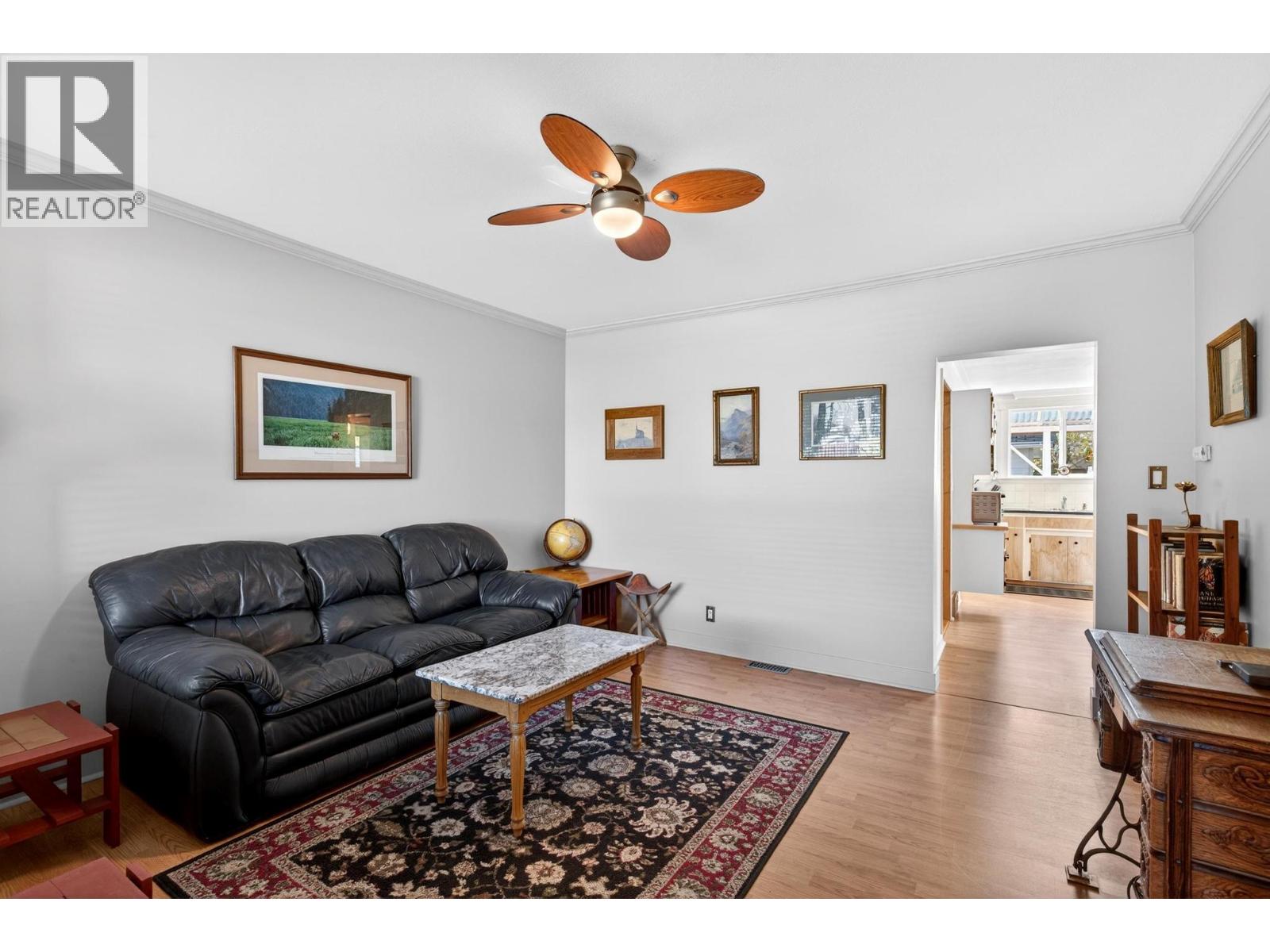  797 Dehart Avenue, Kelowna