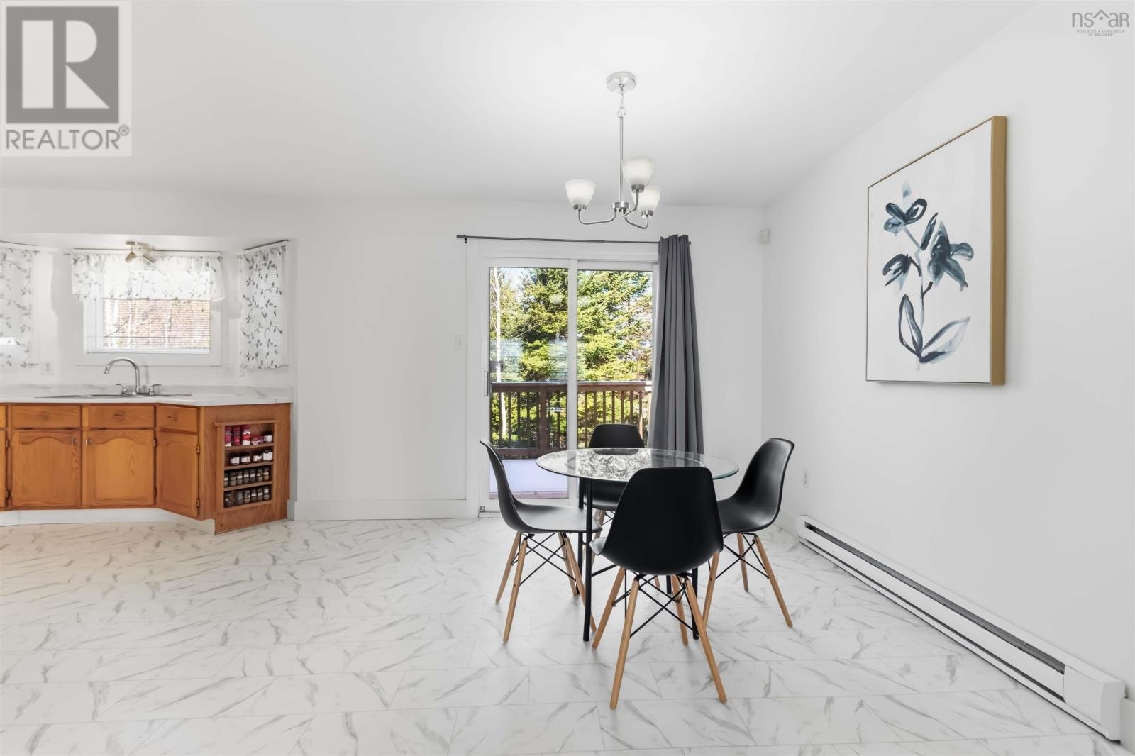 Property 11 of 34 of 185 Avenue Du Portage