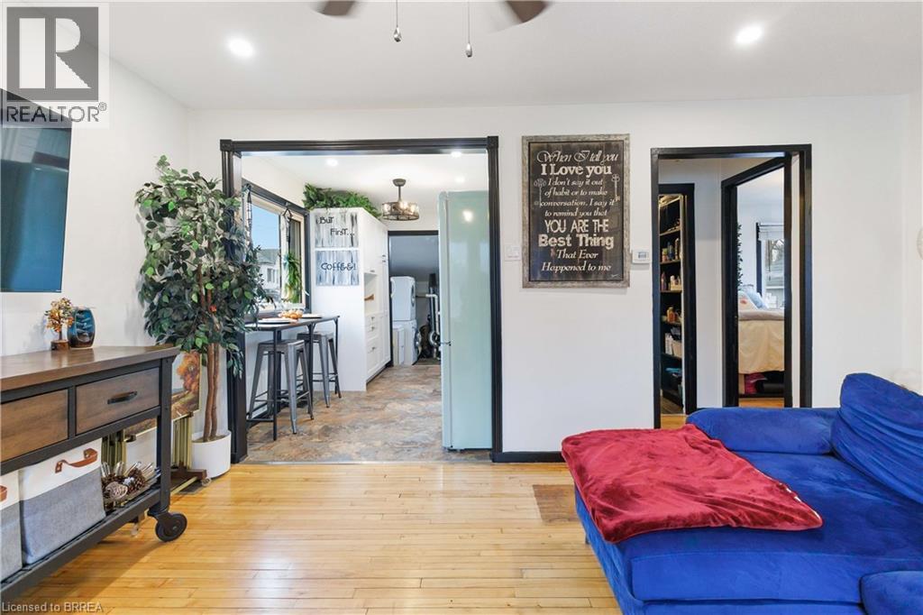 213 ELGIN Street - 14