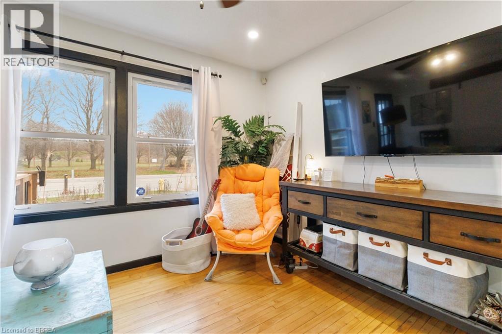 213 ELGIN Street - 17