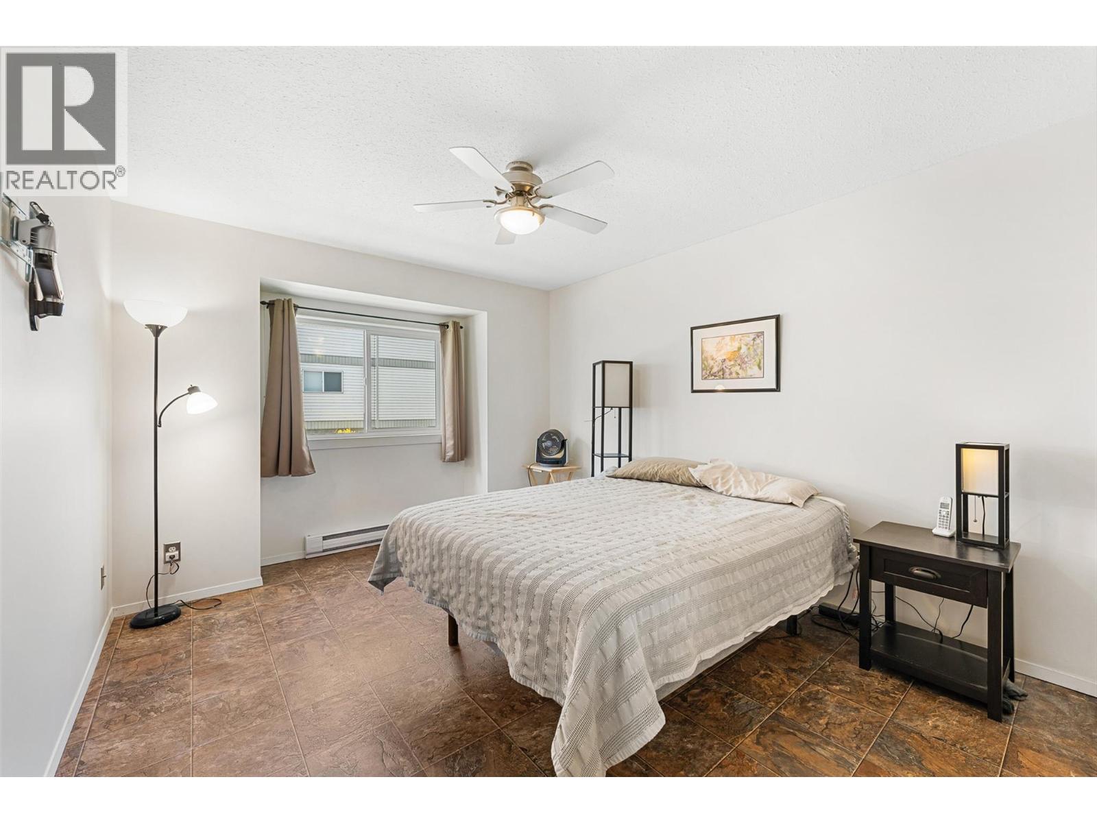 #205 284 YORTKON AVENUE - 13