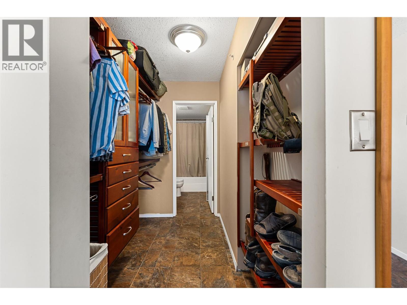 #205 284 YORTKON AVENUE - 15