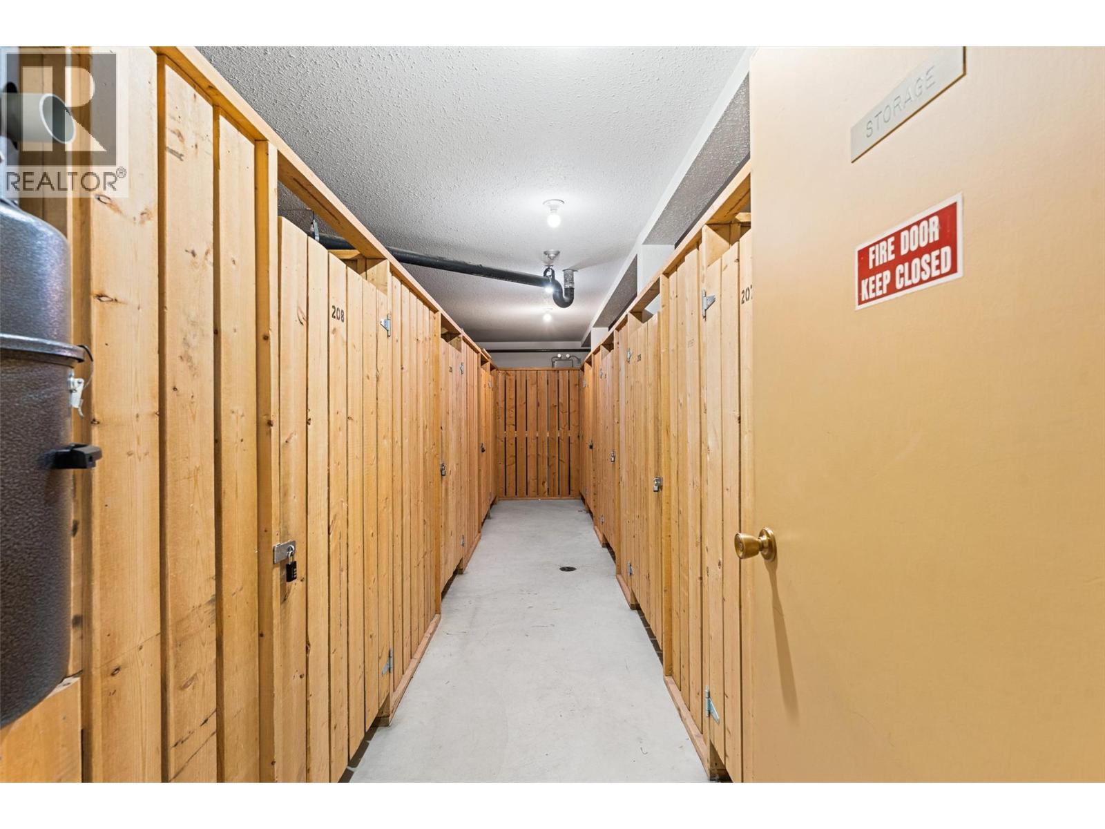 #205 284 YORTKON AVENUE - 28