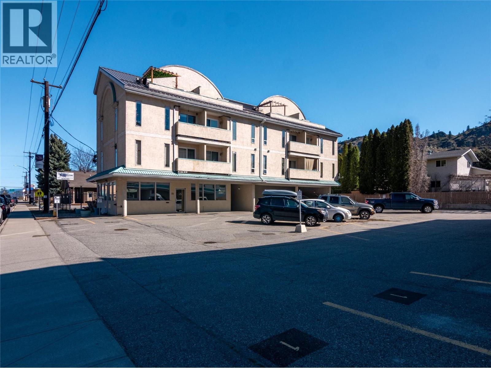 #17 1133 MAIN STREET - 29