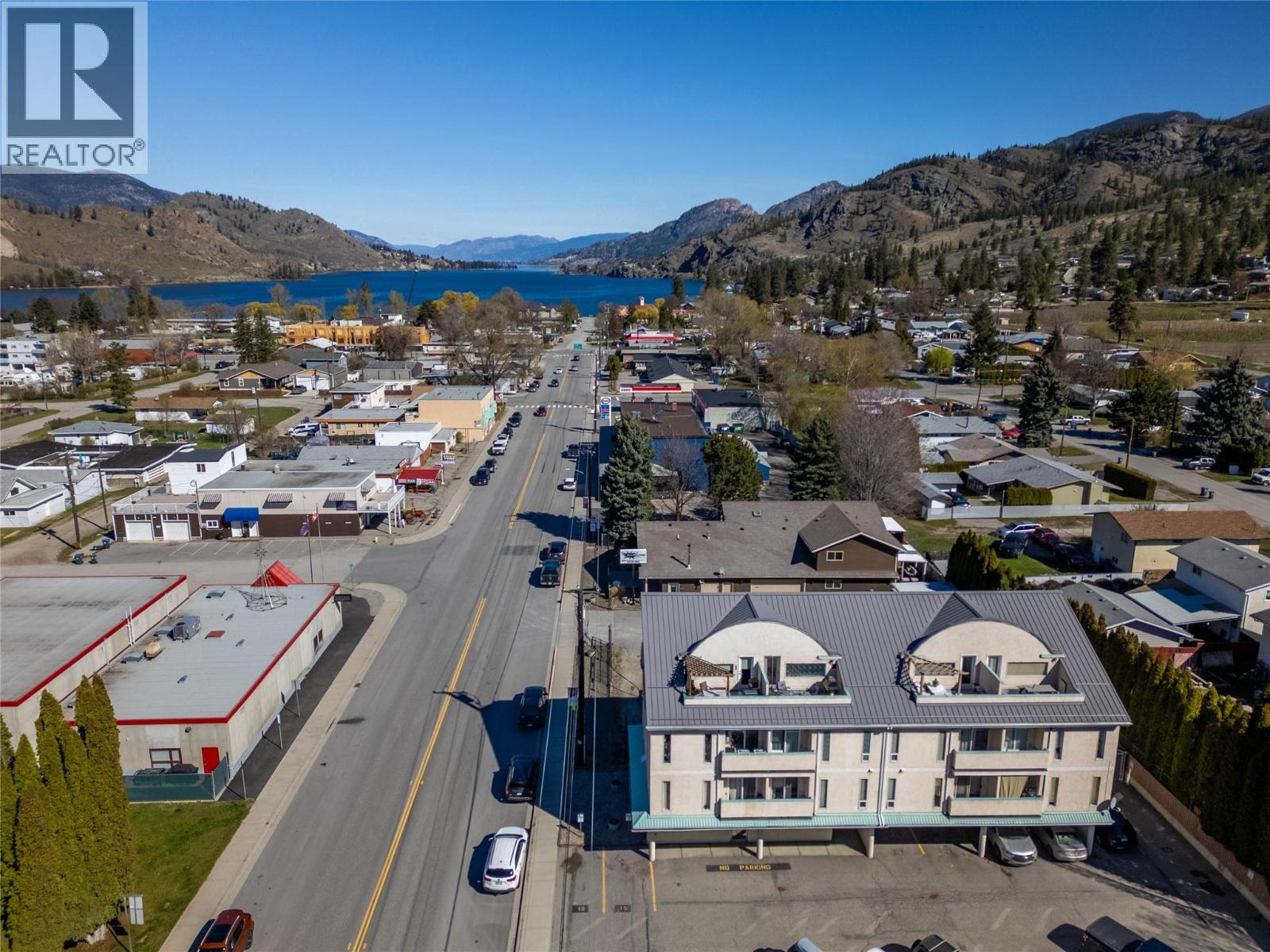 #17 1133 MAIN STREET - 33