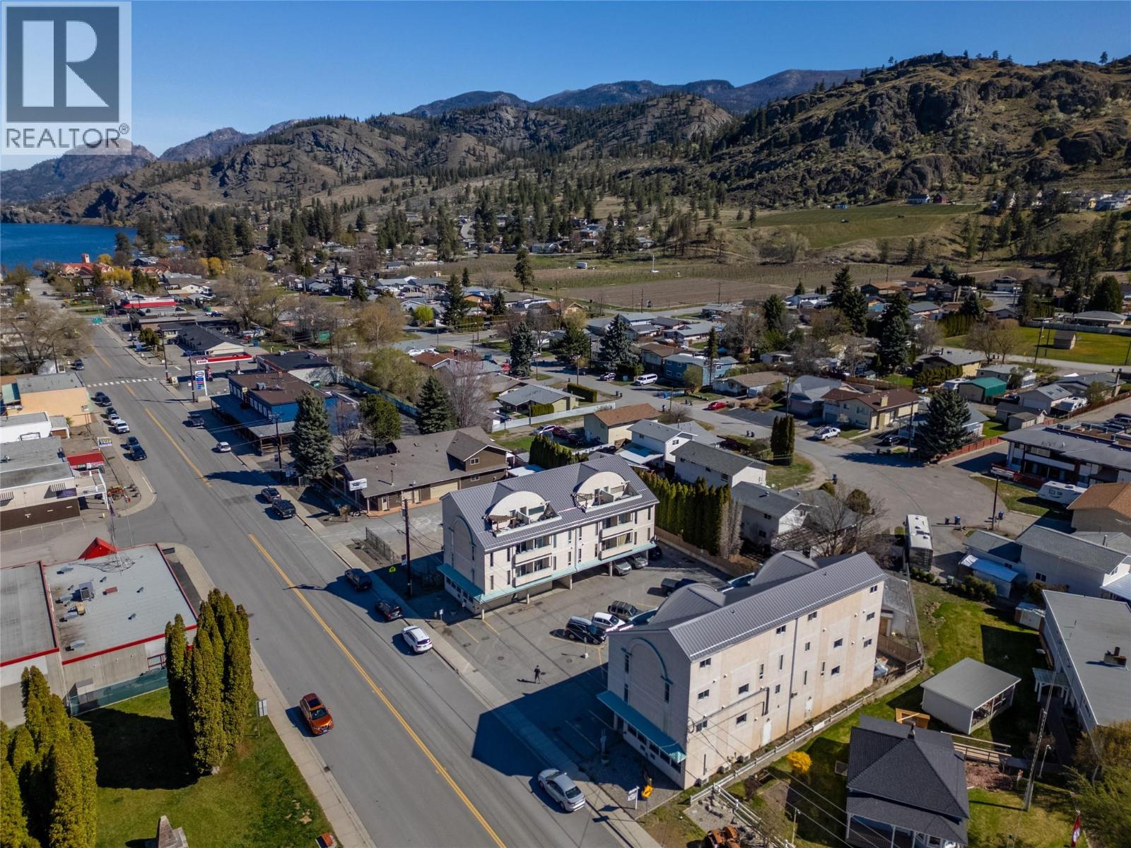 #17 1133 MAIN STREET - 35