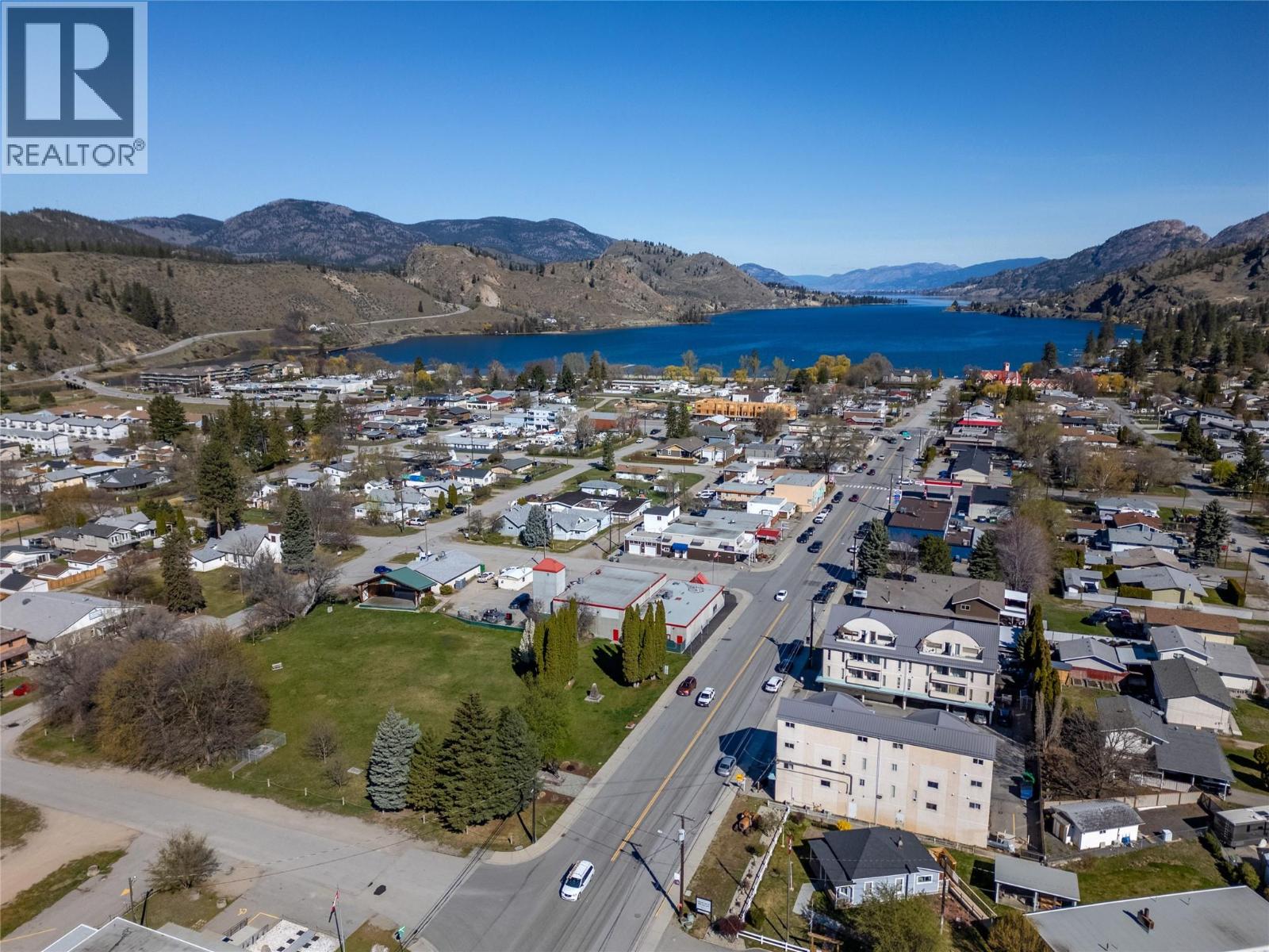 #17 1133 MAIN STREET - 38