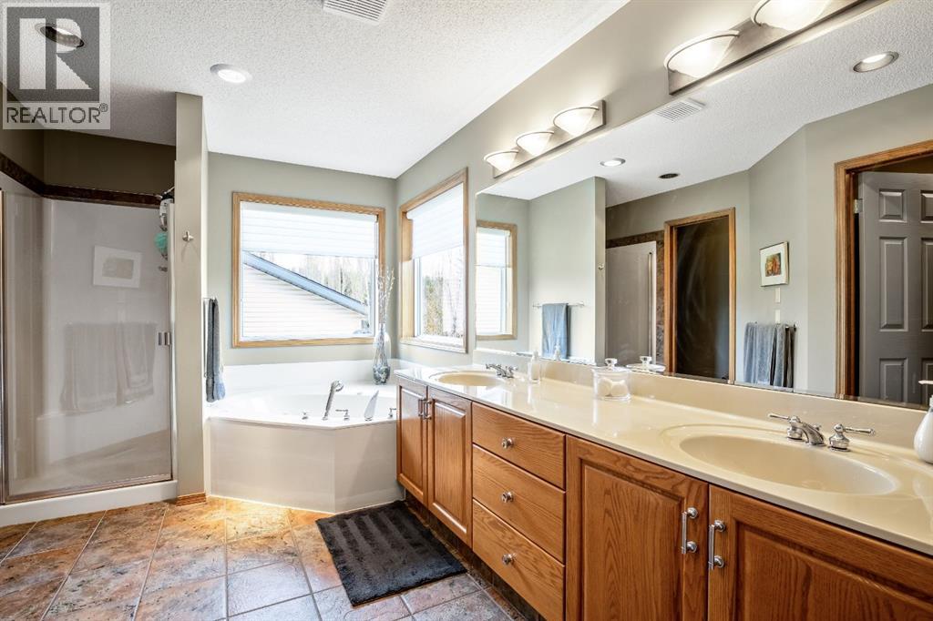 120 Bow Meadows Drive, Cochrane