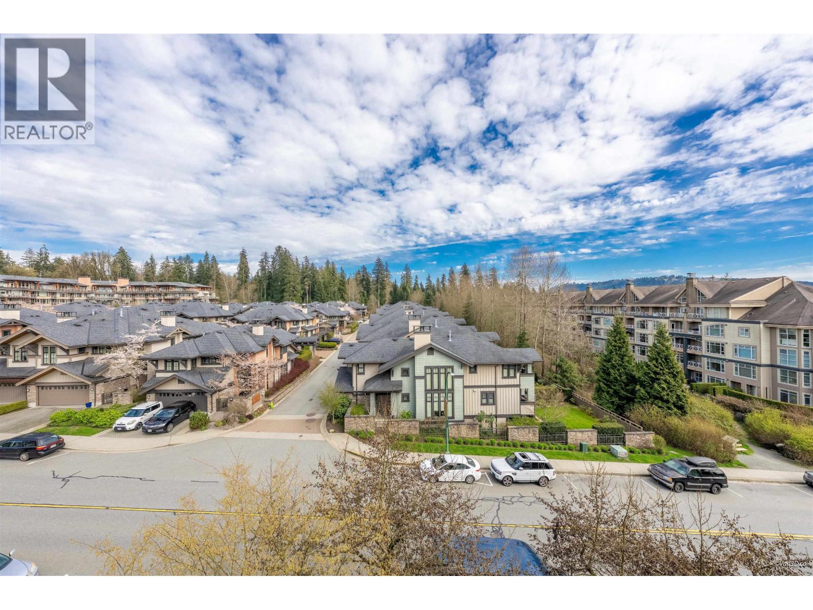 510 530 RAVEN WOODS DRIVE, North Vancouver