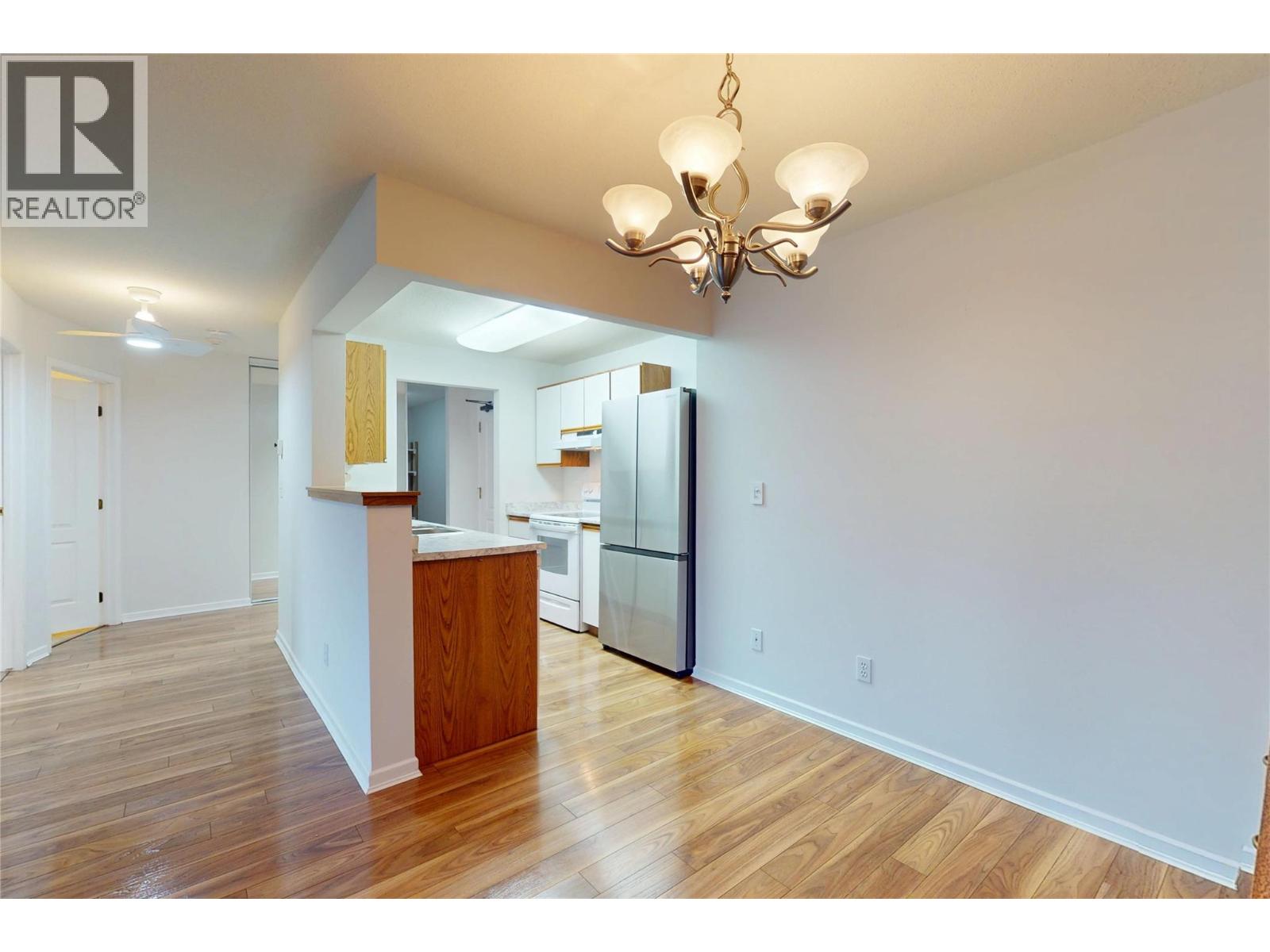 201 780 Houghton Road, Kelowna