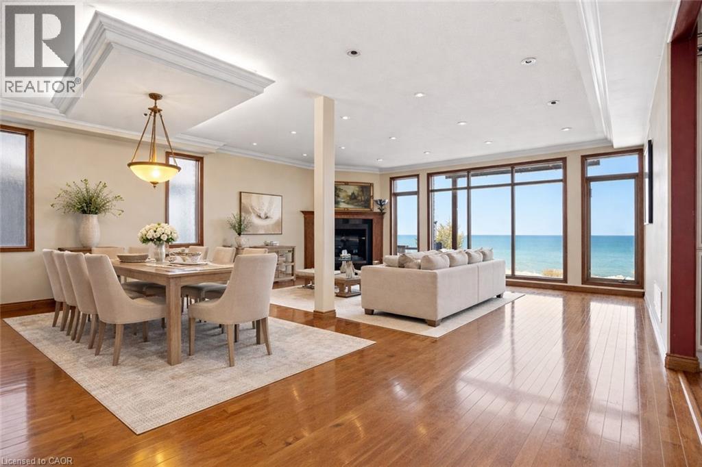 4 LAKESIDE DRIVE - 4