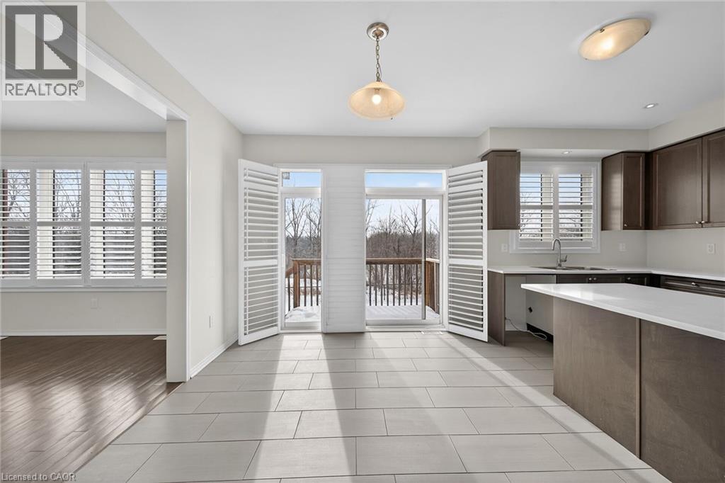17 LARRY CRESCENT - 19