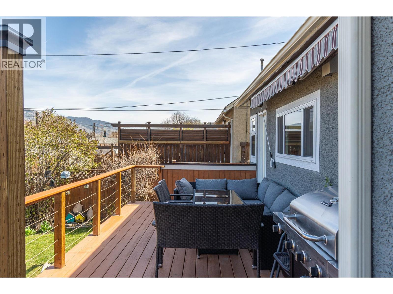 1054 DOMINION STREET - 30