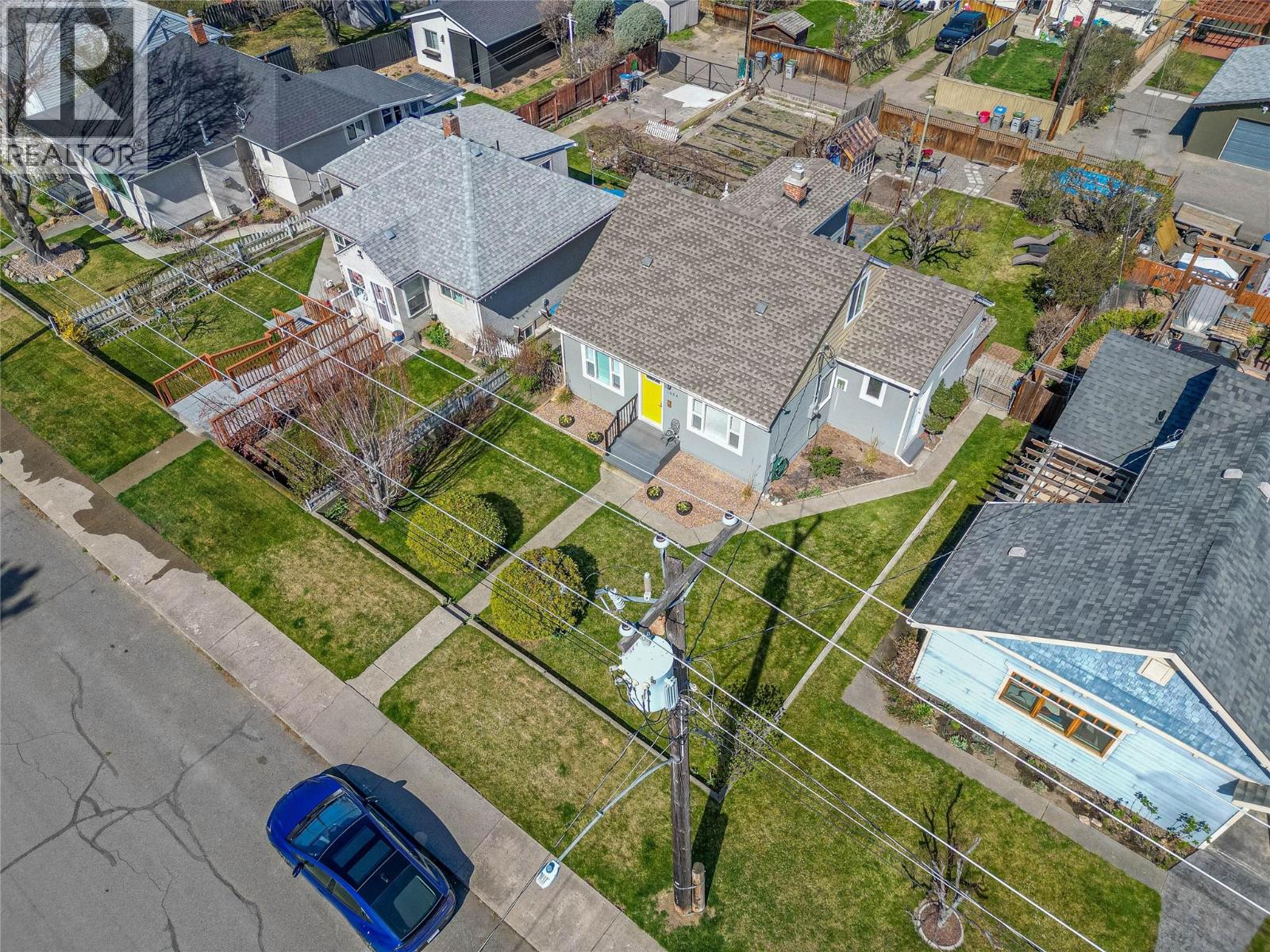 1054 DOMINION STREET - 37