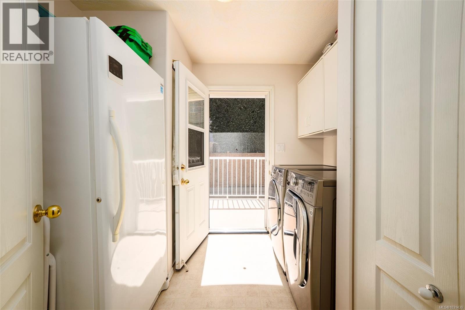 4749 HAMMOND BAY RD - 38