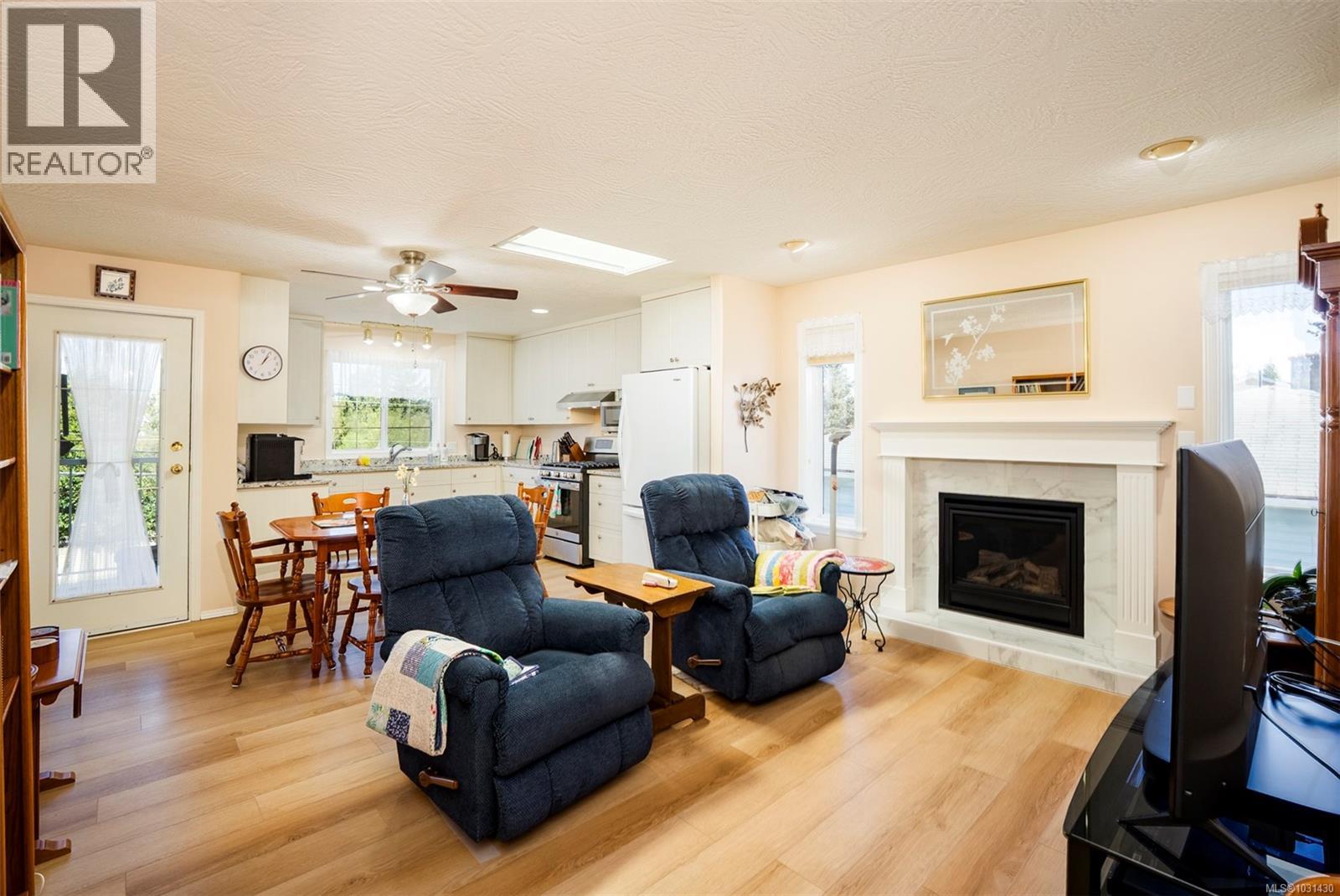 4749 HAMMOND BAY RD - 5