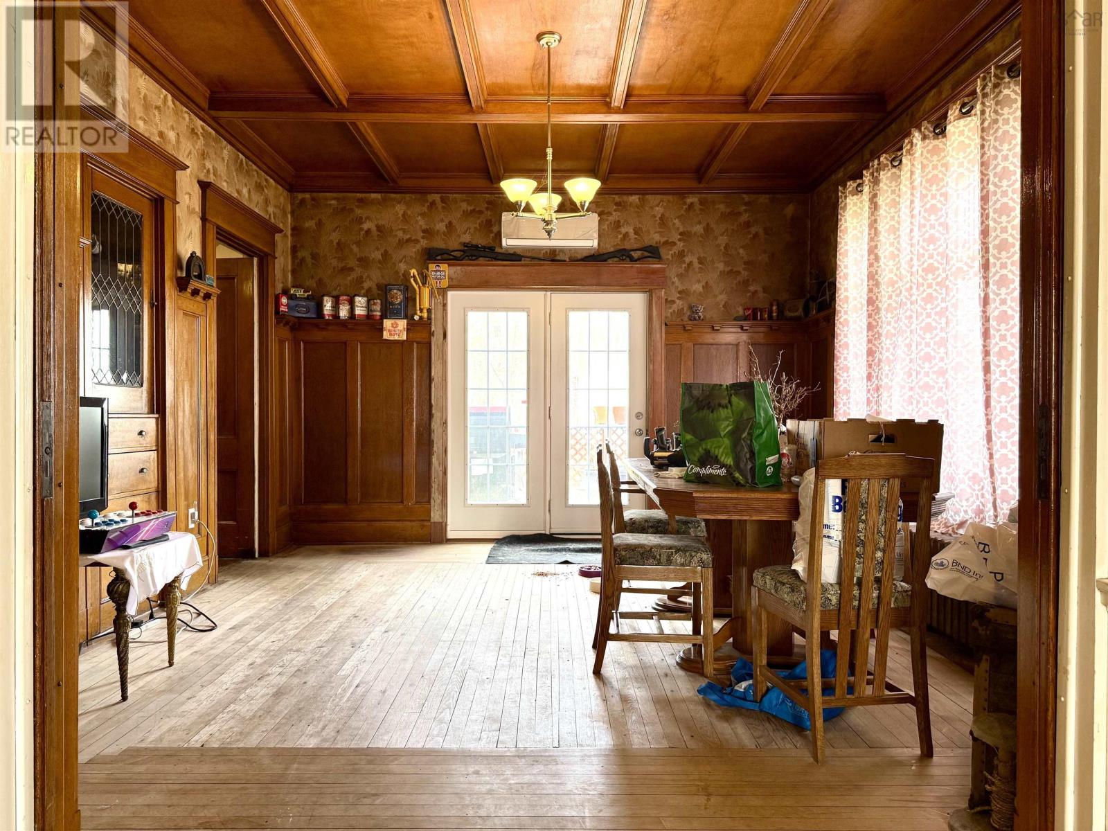 Property 26 of 50 of 3080 Highway 302