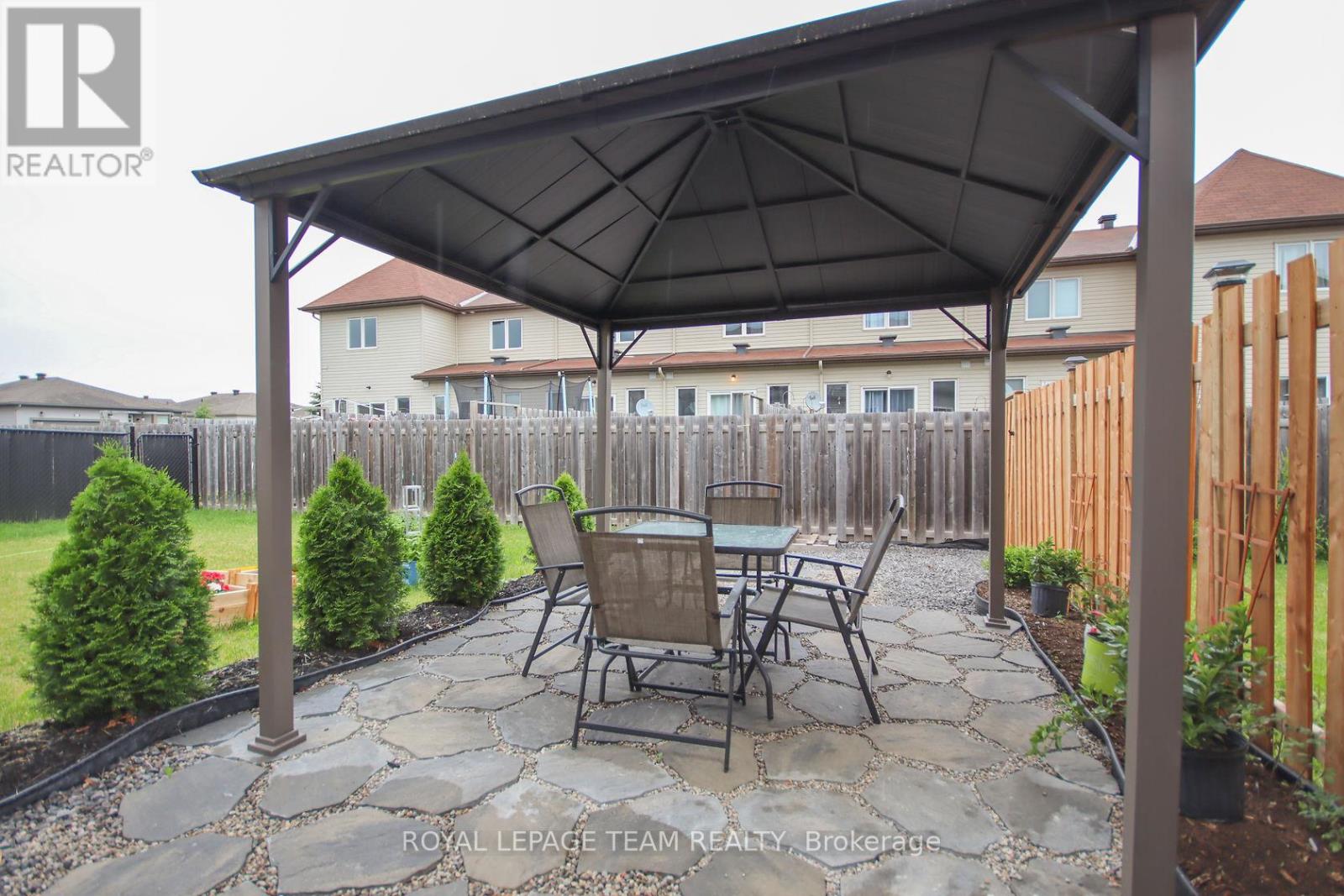 Summer entertaining is easy with a space like this