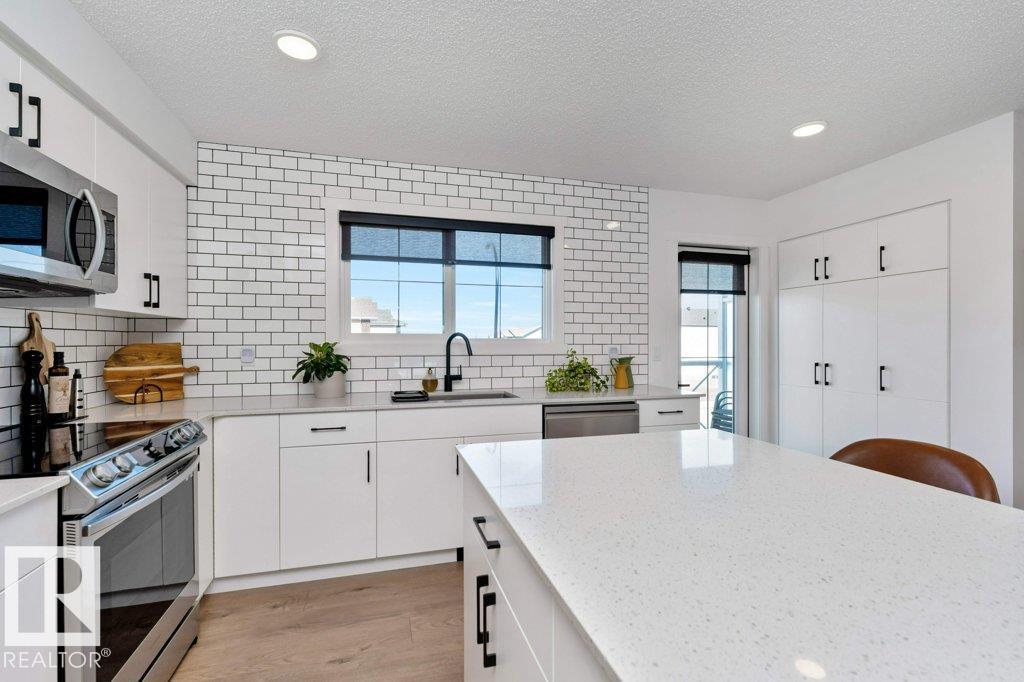 1269 MCLEOD AV, Spruce Grove