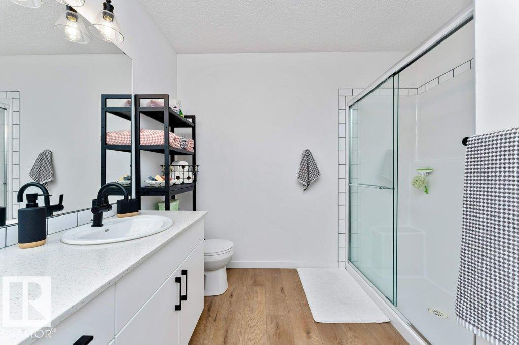 1269 MCLEOD AV, Spruce Grove