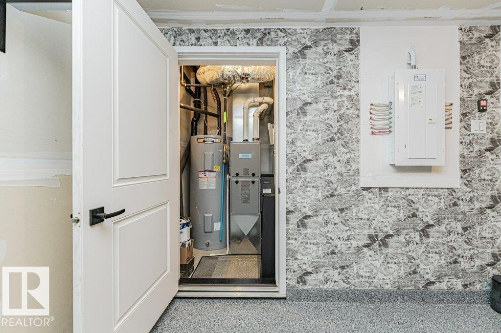 1269 MCLEOD AV, Spruce Grove