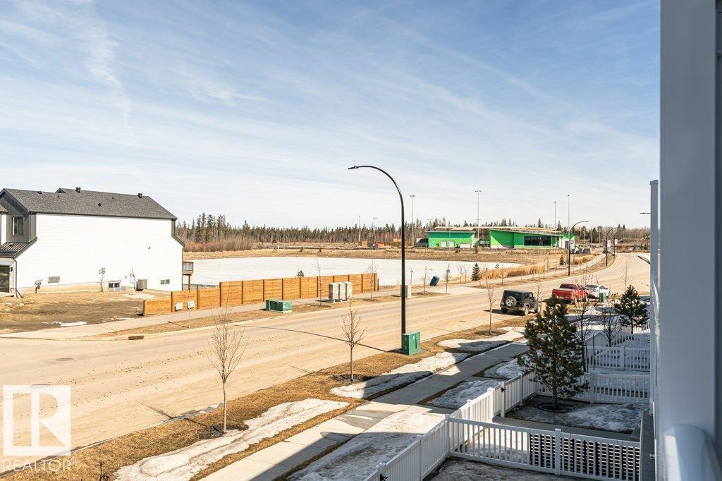 1269 MCLEOD AV, Spruce Grove