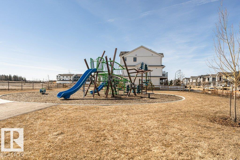 1269 MCLEOD AV, Spruce Grove