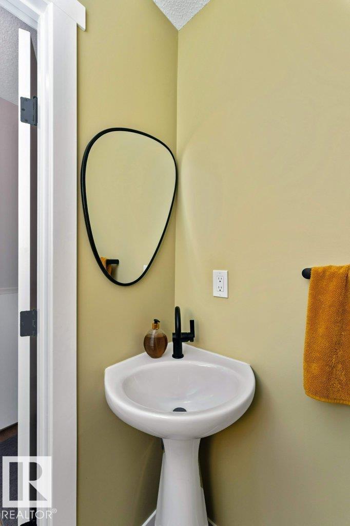 1269 MCLEOD AV, Spruce Grove