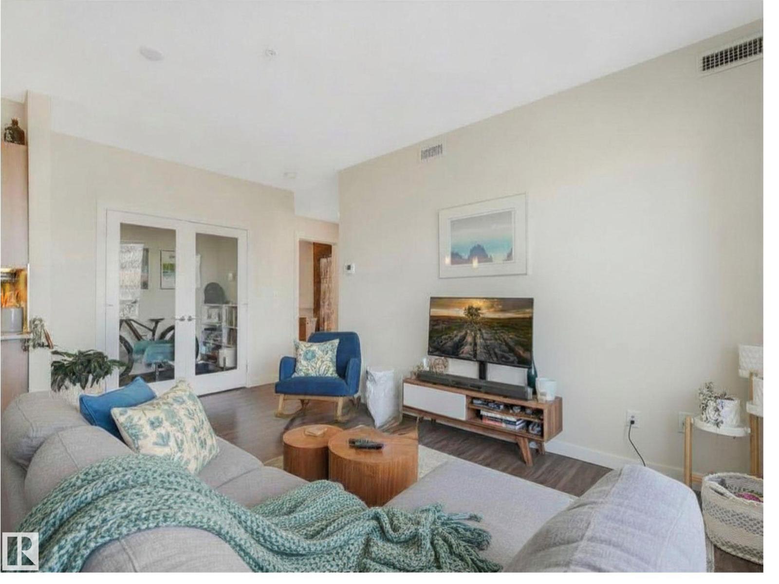 #211 9907 91 AV NW, Edmonton