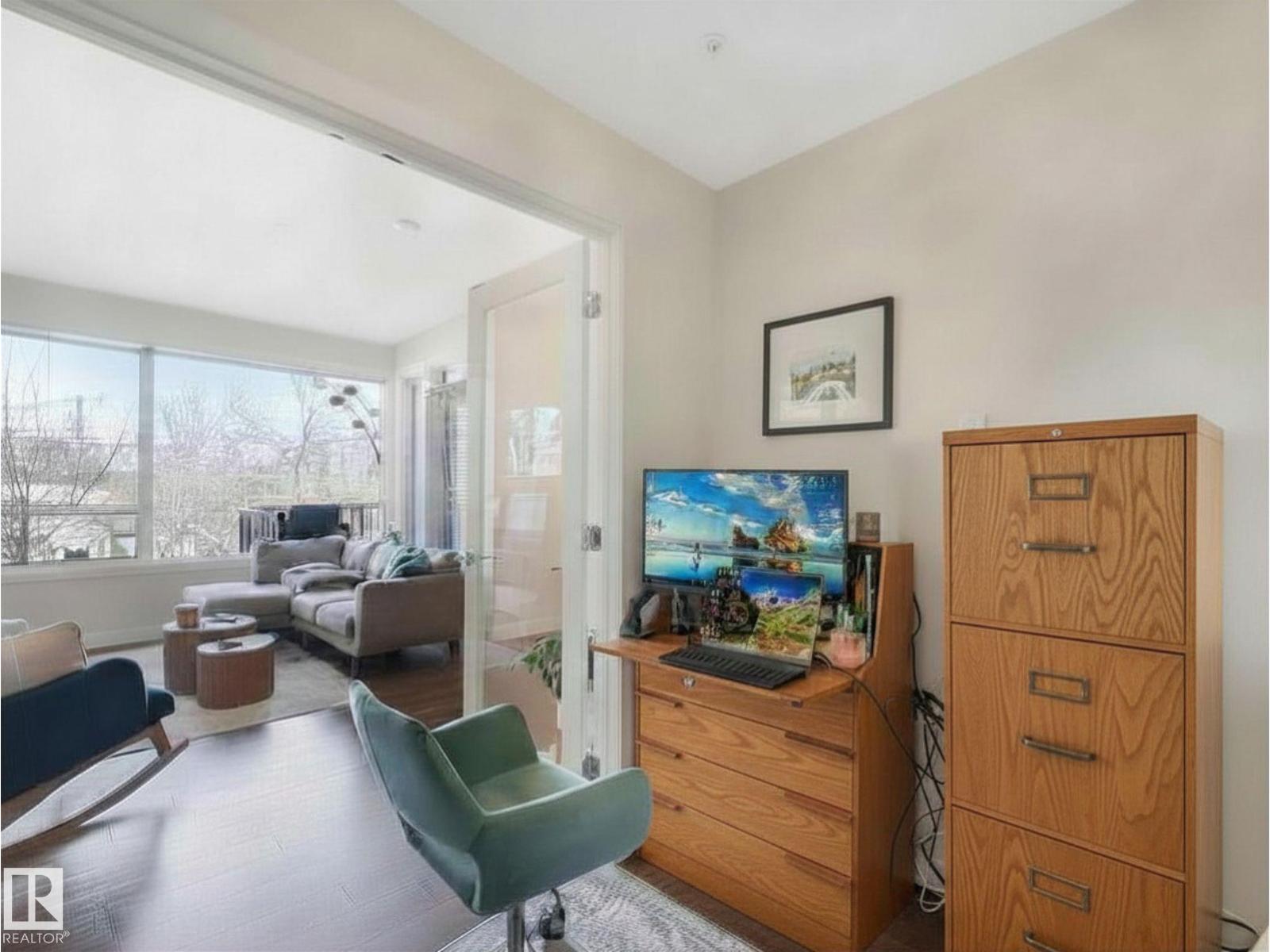 #211 9907 91 AV NW, Edmonton