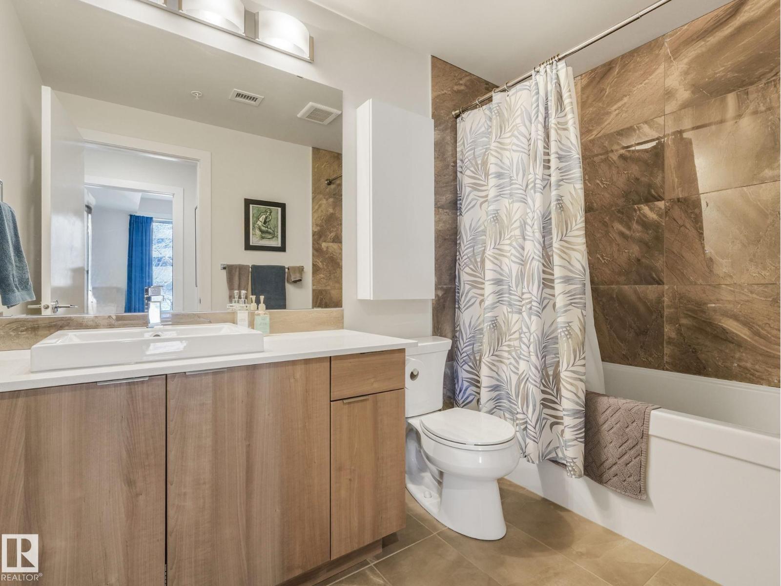 #211 9907 91 AV NW, Edmonton