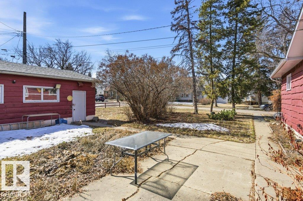 10459 66 AV NW - 10
