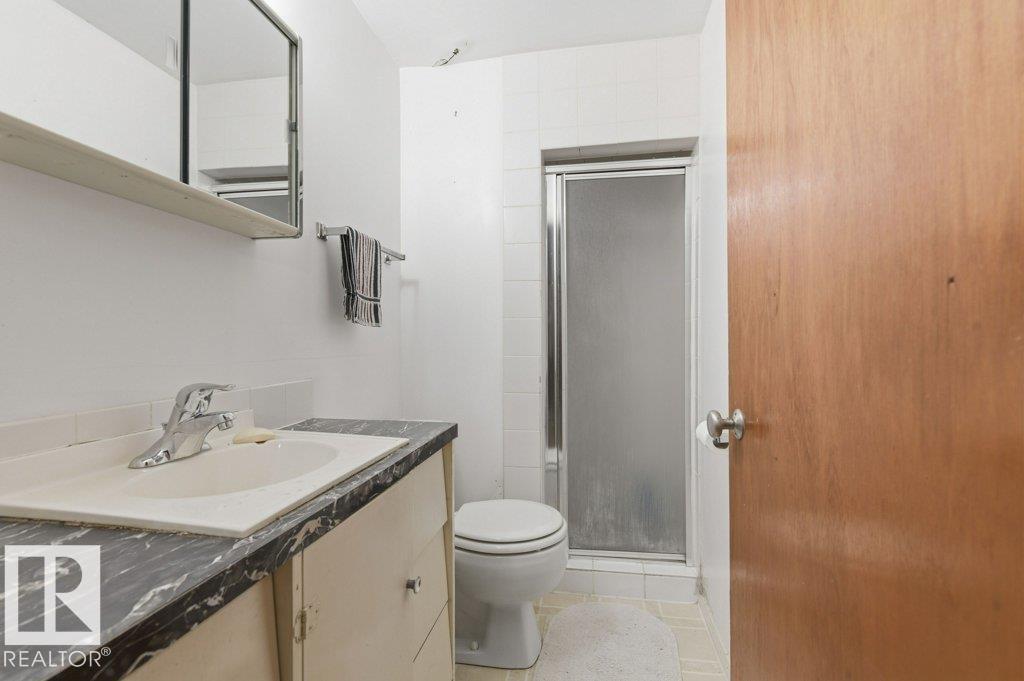 10459 66 AV NW, Edmonton