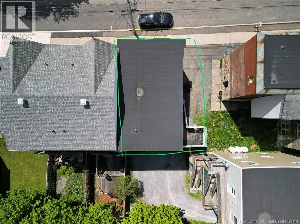 146 WENTWORTH STREET - 4