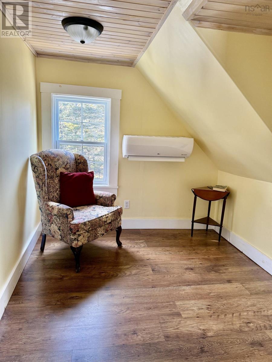 Property 22 of 38 of 1517 Blanche Road