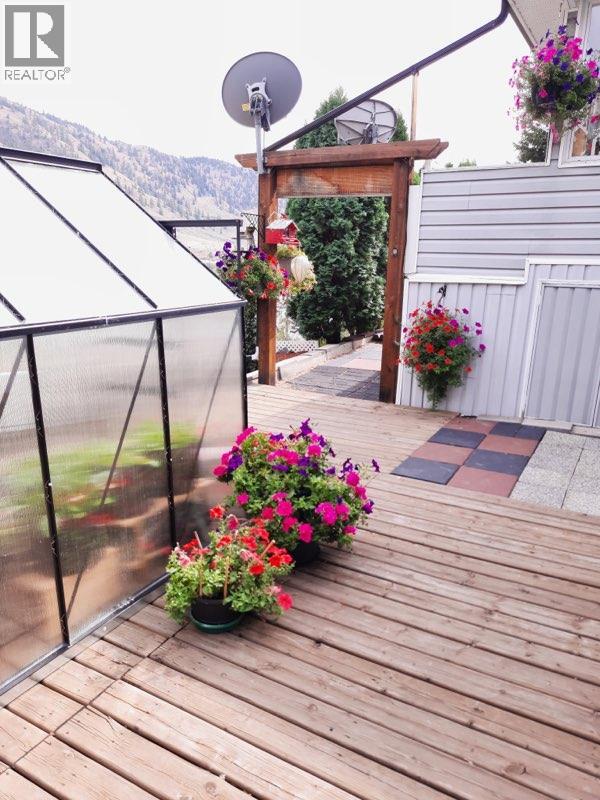 #30 1292 Highway 3A Unit# 30 - 66