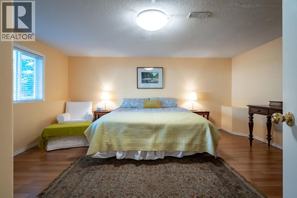 164 JOHNSTONE ROAD - 52