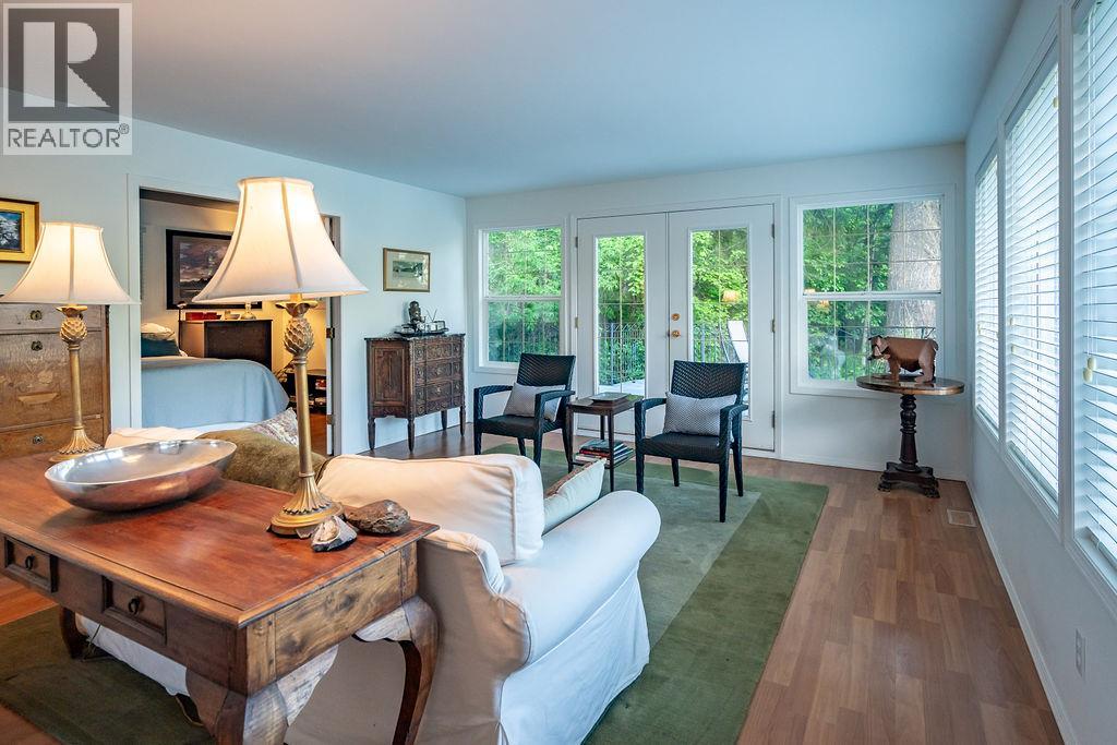 164 JOHNSTONE ROAD - 36