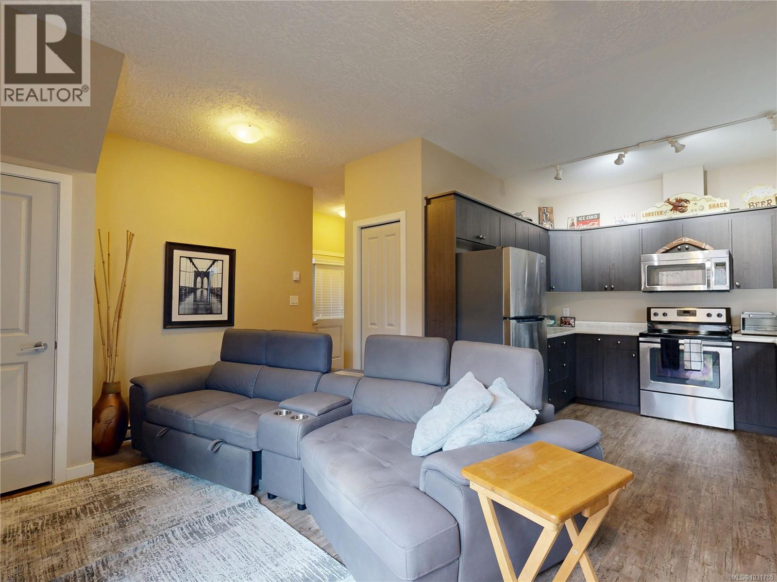 6986 Wright Rd - 6