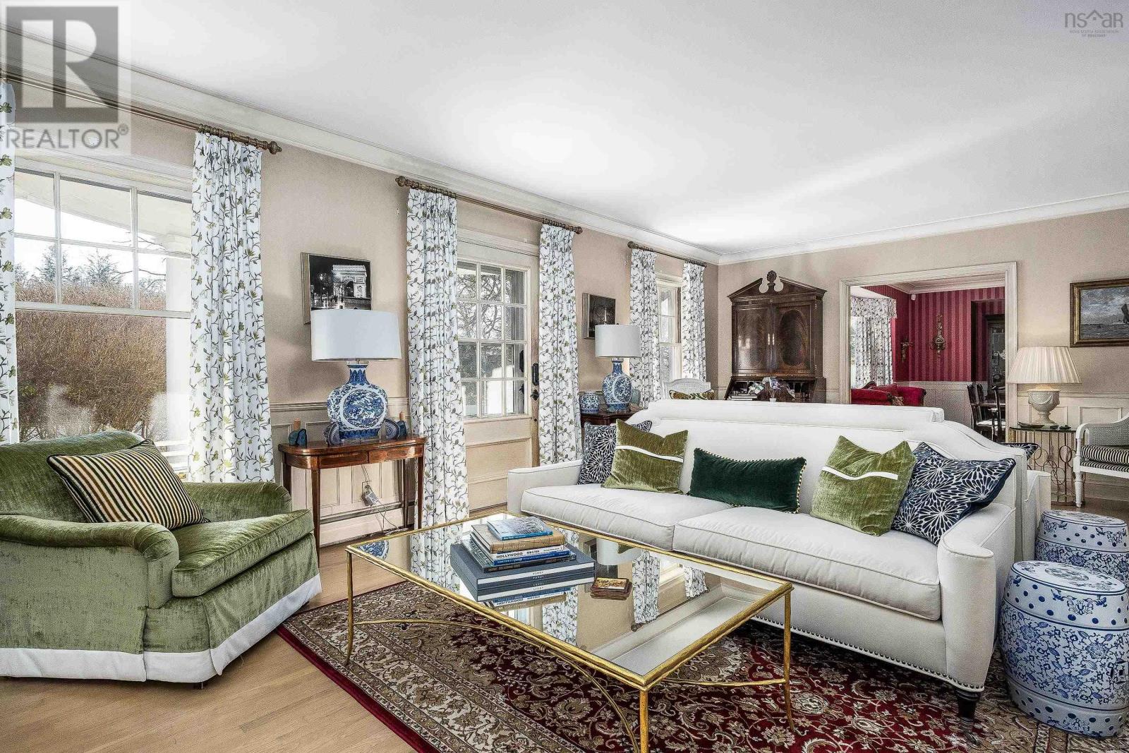 Property 7 of 46 of 1462 Thornvale Avenue, 1445 Birchdale Ave