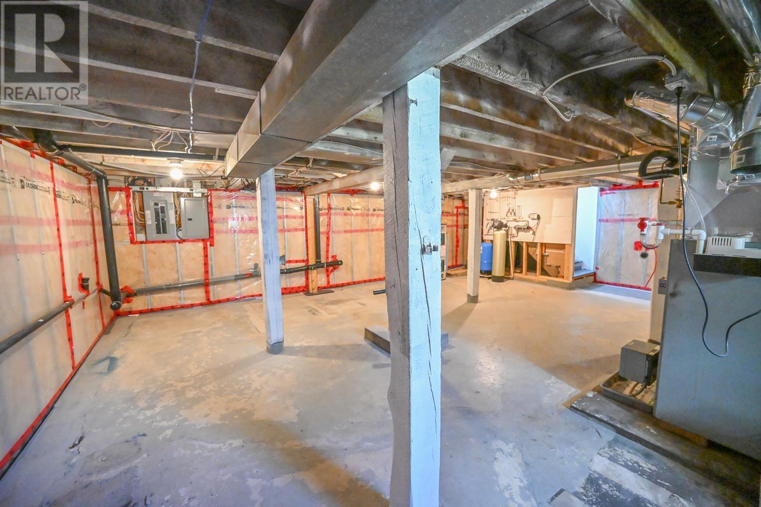 Property 37 of 50 of 42 Young Road