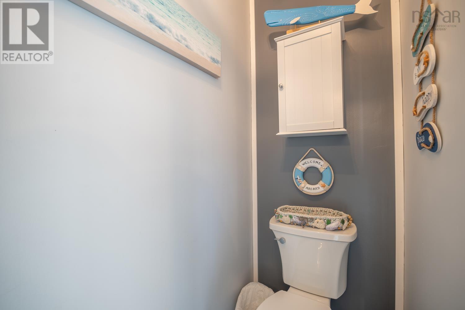 Property 9 of 50 of 42 Young Road